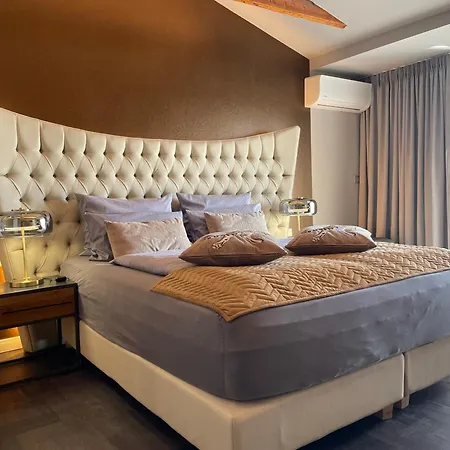 Belvedere Hotel