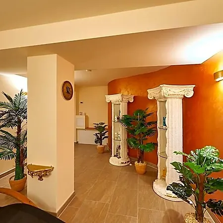 Belvedere Hotel 3*
